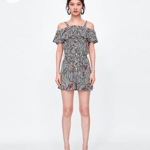 Zara Fun Jungle Animal Print Shorts Romper Women’s Medium